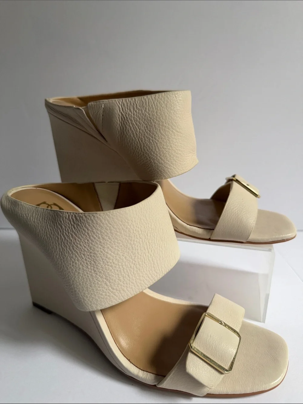 Cream Wedge Sandals with Buckle Accent 8